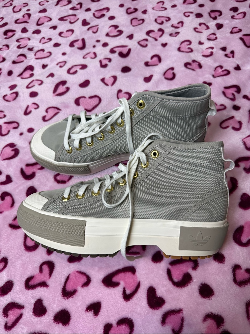 adidas Women’s High-Top Sneakers Size 8